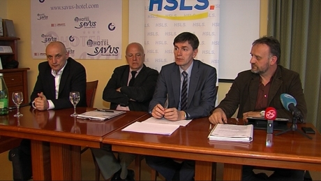 8216.tribina sl brod