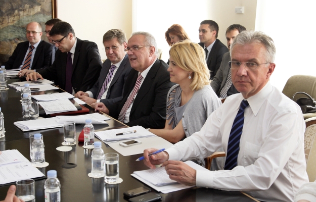 5638.vladini pregovaraci