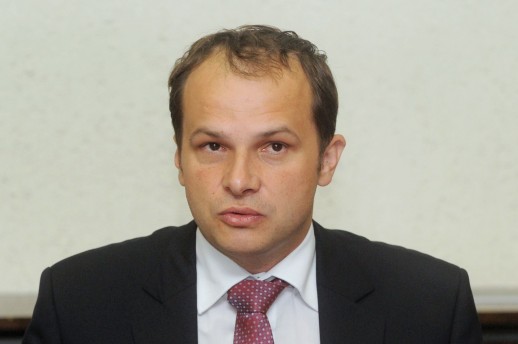 5835.sinisa hajdas doncic