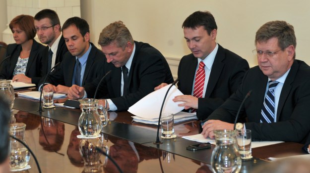 5883.pregovori vlada sindikati