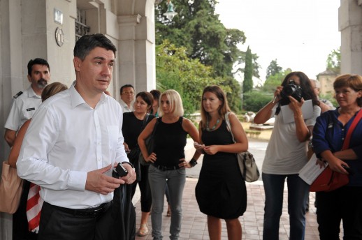 5917.milanovic novinari