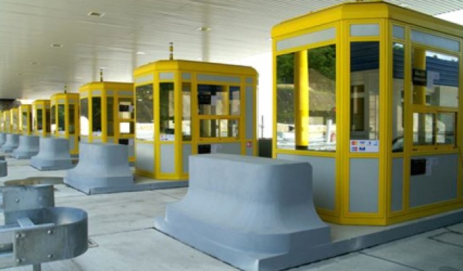 6126.autocesta naplatne kucice