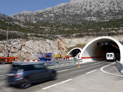 6131.tunel sveti rok