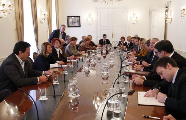 6286.sindikati vlada