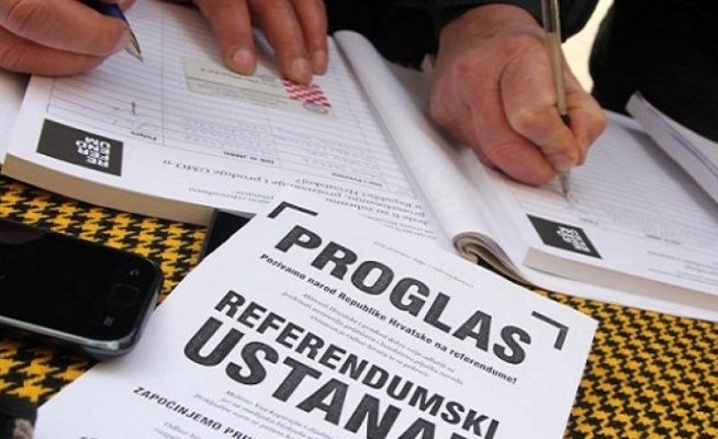 6727.potpisi za referendum