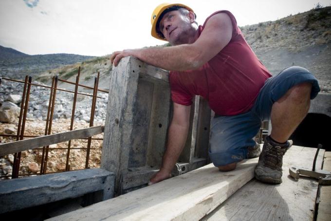 6838.popravak stare ceste