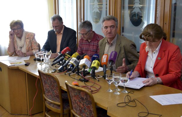 7012.sindikati press