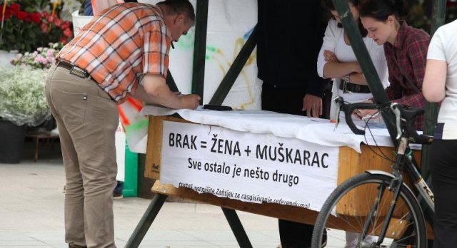 7063.potpisi za referendum