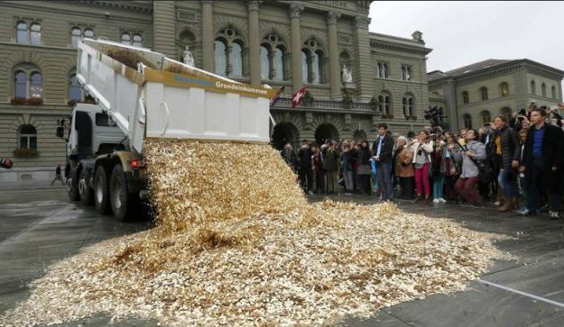 7566.svicarske kovanice iskrcaj