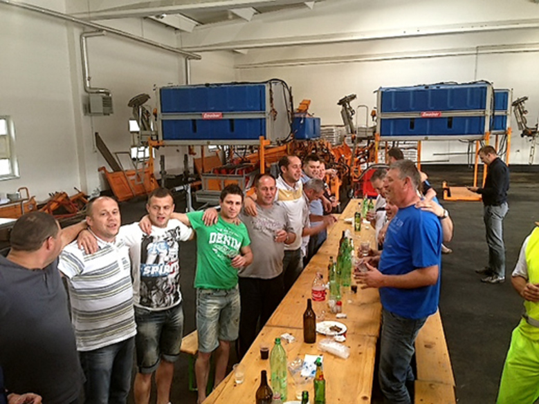 Main egis dru%c5%beenje 3