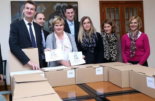 8998.tiskovna markic