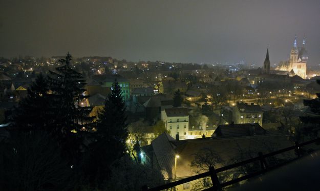 9469.zagreb panorama