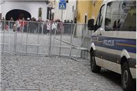 4348.policijske barikade markov trg