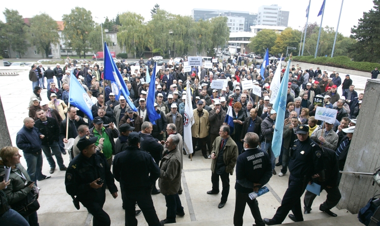 4750.zeljeznice prosvjed